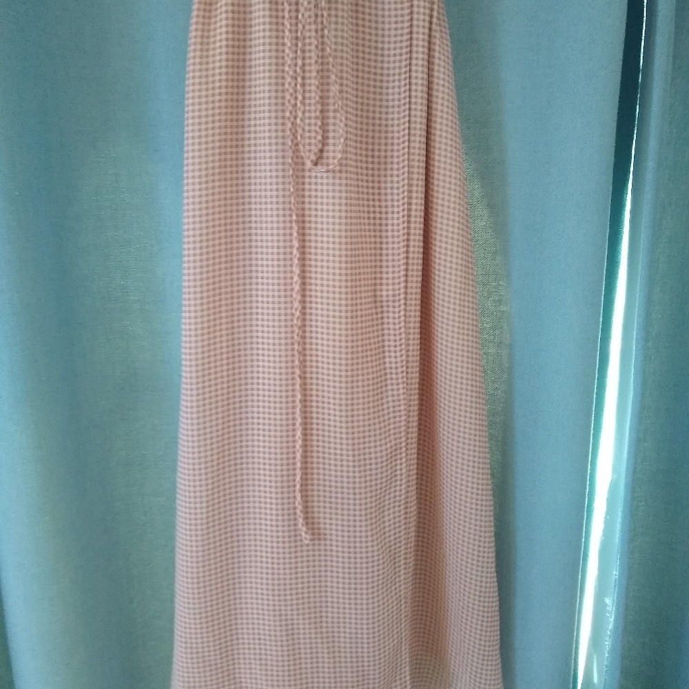 Dress - Picture 3 of 9
